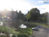 09 : 12