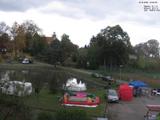 13 : 00