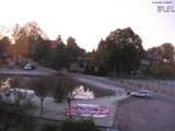 07 : 28
