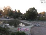 07 : 44
