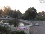 07 : 56