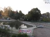 08 : 12