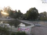 08 : 20