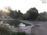 08 : 48