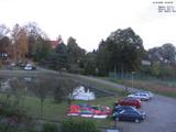 18 : 04
