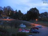 18 : 28