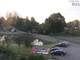 07 : 48