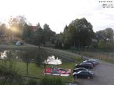 08 : 36