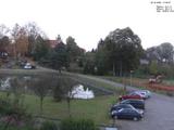 17 : 32