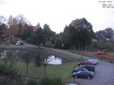 17 : 52