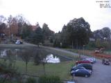 17 : 56