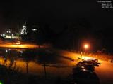 03 : 00