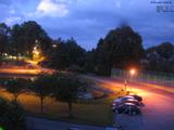 04 : 00