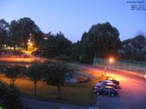 04 : 00