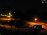 03 : 00