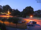 04 : 00