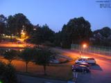 04 : 00