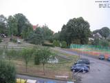 08 : 04