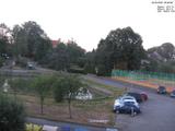 05 : 48