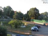 06 : 32