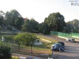 07 : 00