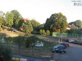19 : 48