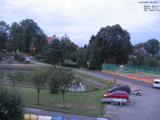 06 : 12