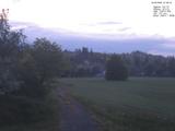 21 : 08