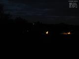 04 : 00