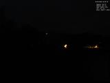 04 : 00