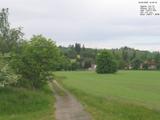 14 : 00