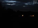 22 : 00