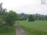08 : 44