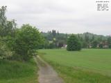 09 : 48