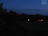 04 : 00