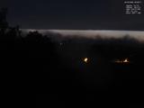 22 : 08