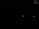 23 : 00