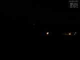 23 : 08