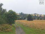 16 : 04