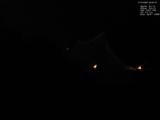 02 : 00