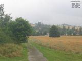 09 : 00