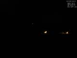 03 : 32