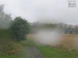 09 : 04