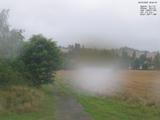 09 : 44