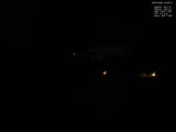 23 : 08