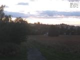 21 : 00