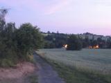 04 : 00
