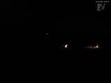 02 : 00