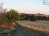 06 : 00