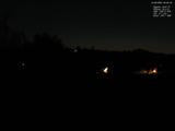 22 : 04